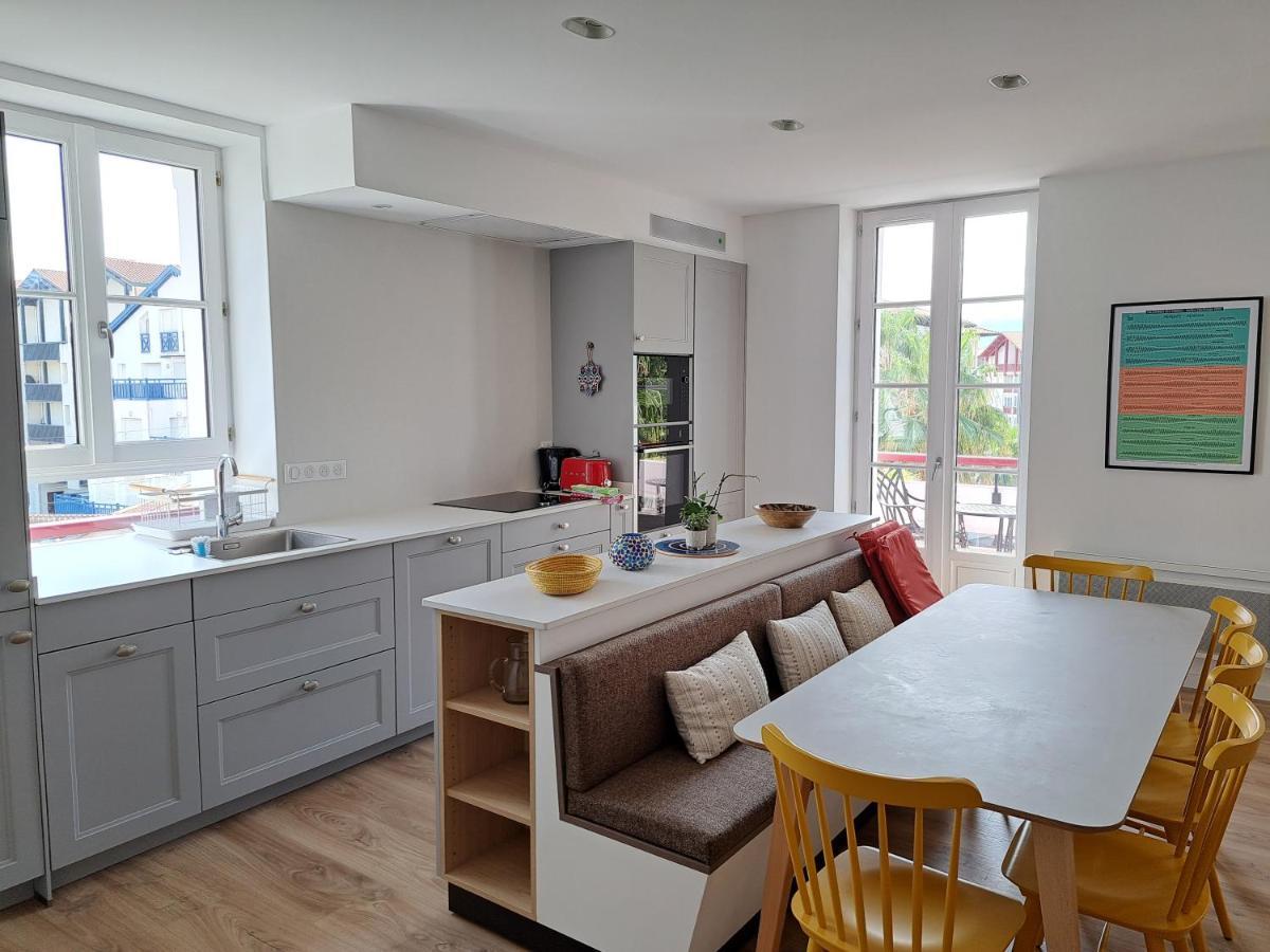 Superbe Appartement T3 Au Centre Plage .Parking Hendaye Buitenkant foto