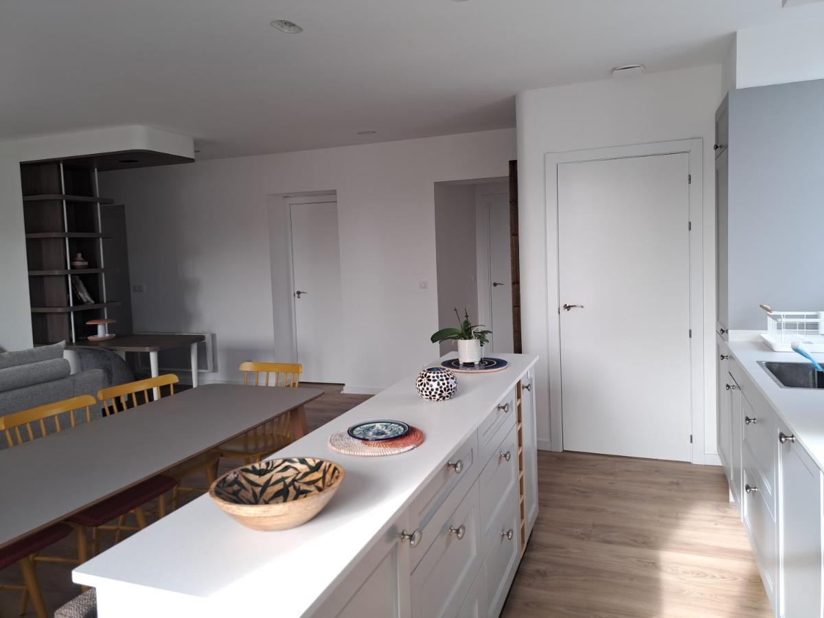Superbe Appartement T3 Au Centre Plage .Parking Hendaye Buitenkant foto